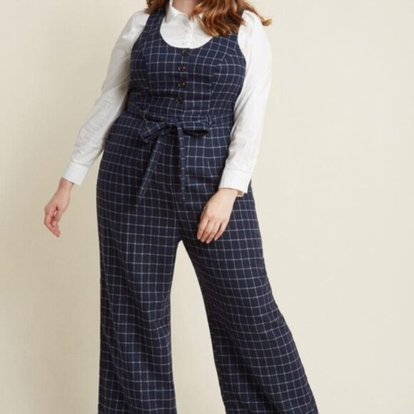 Modcloth Buttoned Tailored Blue Plaid Wide Leg Jumpsuit Size 3X Princess Seams - Picture 2 of 8